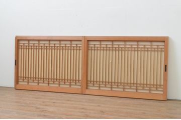 アンティーク建具　和モダンな空間づくりにおすすめの格子入りの障子戸2枚セット(組子、窓、格子戸、引き戸)(R-067590)