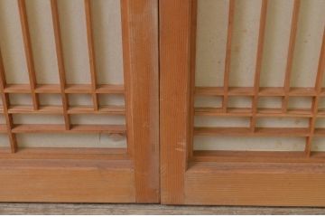 アンティーク建具　和モダンな空間づくりにおすすめの格子入りの障子戸2枚セット(組子、窓、格子戸、引き戸)(R-067590)
