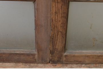 アンティーク建具　大正ロマンの雰囲気を醸し出すデザインが魅力的なガラス窓2枚セット(ガラス戸、引き戸)(R-067591)