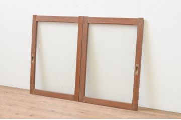アンティーク建具　レトロな雰囲気づくりにおすすめの大判ガラス窓2枚セット(ガラス戸、引き戸)(R-67595)