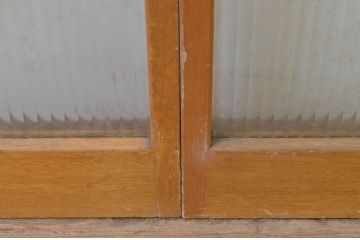 アンティーク建具　モールガラス入り　レトロな雰囲気溢れるガラス窓2枚セット(ガラス戸、引き戸)(R-067596)