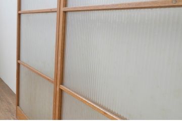 アンティーク建具　モールガラス入り　レトロな雰囲気溢れるガラス窓2枚セット(ガラス戸、引き戸)(R-067596)