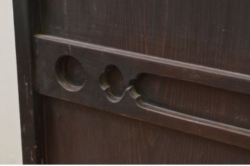 アンティーク建具　横桟　日本風情を感じさせる透かし入り板戸2枚セット(窓、引き戸)(R-067597)