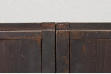 アンティーク建具　横桟　日本風情を感じさせる透かし入り板戸2枚セット(窓、引き戸)(R-067597)