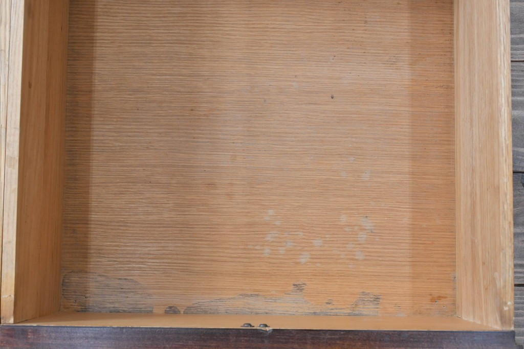 アメリカビンテージ　George Nelson(ジョージ・ネルソン)　Hermanmiller(ハーマンミラー)社製　ミッドセンチュリーデザインのサイドボード　(R-067617)