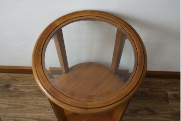 中古　フランス家具　円形　象嵌入り　クラシカルな雰囲気漂うサイドテーブル　(R-067620)