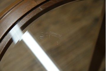 中古　フランス家具　円形　象嵌入り　クラシカルな雰囲気漂うサイドテーブル　(R-067620)