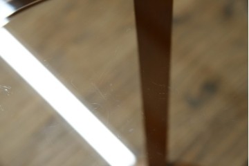 中古　フランス家具　円形　象嵌入り　クラシカルな雰囲気漂うサイドテーブル　(R-067620)