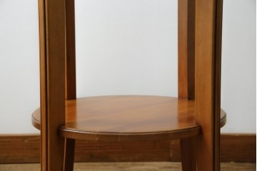 中古　フランス家具　円形　象嵌入り　クラシカルな雰囲気漂うサイドテーブル　(R-067620)