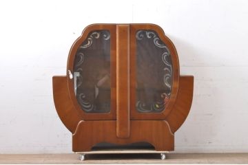 イギリスアンティーク　Art Deco(アール・デコ)　収納したもの素敵に魅せる!!個性的なフォルムが目を惹くキャビネット(Deco Cabinet、装飾美術、アールデコスタイル、収納棚、戸棚、飾り棚、ディスプレイ棚、コレクションケース、英国)(R-067625)