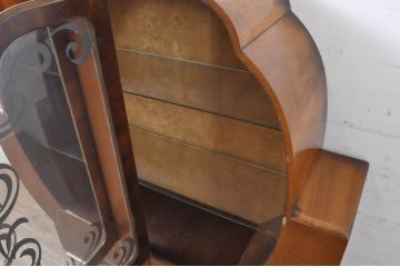 イギリスアンティーク　Art Deco(アール・デコ)　収納したもの素敵に魅せる!!個性的なフォルムが目を惹くキャビネット(Deco Cabinet、装飾美術、アールデコスタイル、収納棚、戸棚、飾り棚、ディスプレイ棚、コレクションケース、英国)(R-067625)
