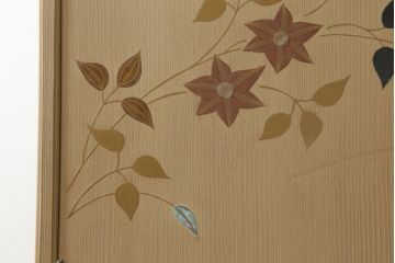 中古　高級品!!　福岡県大川産　蒔絵入り　上質な和の空間を演出する総桐箪笥(並厚、桐たんす、衣装箪笥、着物箪笥、収納タンス、和タンス、引き出し)(R-067632)