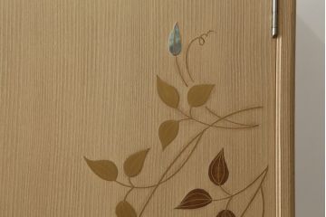 中古　高級品!!　福岡県大川産　蒔絵入り　上質な和の空間を演出する総桐箪笥(並厚、桐たんす、衣装箪笥、着物箪笥、収納タンス、和タンス、引き出し)(R-067632)