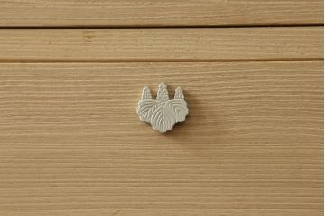 中古　高級品!!　福岡県大川産　蒔絵入り　上質な和の空間を演出する総桐箪笥(並厚、桐たんす、衣装箪笥、着物箪笥、収納タンス、和タンス、引き出し)(R-067633)
