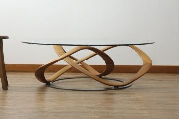 中古　ポラダ(porada)社　INFINITY(インフィニティ)　アクタス取り扱い　オブジェのような美しい佇まいに目を奪われるリビングテーブル(センターテーブル、カクテルテーブル、カフェテーブル、コーヒーテーブル、ラウンドテーブル、ガラステーブル)(定価約57万6千円)(R-067635)