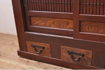和製アンティーク　六尺　上質な空間を演出する水屋箪笥サイドボード(水屋箪笥、食器棚、戸棚、収納棚、)(R-067650)