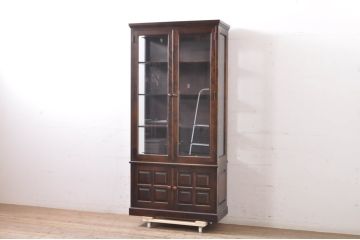 中古　希少な廃盤品!!　北海道民芸家具　OM158　落ち着きのある上品な空間づくりにおすすめな三面ガラスのキャビネット(ガラスケース、ショーケース、収納棚、戸棚、飾り棚、陳列棚、店舗什器)(R-067656)
