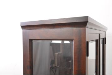中古　希少な廃盤品!!　北海道民芸家具　OM158　落ち着きのある上品な空間づくりにおすすめな三面ガラスのキャビネット(ガラスケース、ショーケース、収納棚、戸棚、飾り棚、陳列棚、店舗什器)(R-067656)