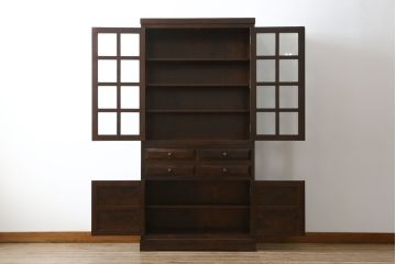 中古　美品　松本民芸家具　シックな空間づくりが叶うG-2型面取り食器棚(収納棚、戸棚、本箱、ブックケース、カップボード、キャビネット)(定価約62万円)(R-067657)