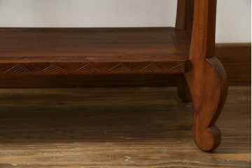 中古　美品　伝統工芸　日光彫り　菊の彫刻が優美な印象の飾り棚　(R-067670)