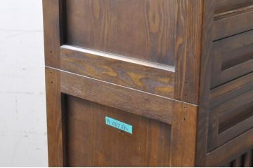 中古　葉山ガーデン(Hayama Classic)　上質な和の空間を演出する格子引き戸の二段重ね水屋箪笥(食器棚、茶箪笥、重ねタンス、キャビネット、収納棚、戸棚、店舗什器)(R-067681)