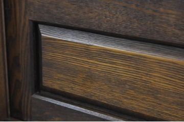 中古　葉山ガーデン(Hayama Classic)　上質な和の空間を演出する格子引き戸の二段重ね水屋箪笥(食器棚、茶箪笥、重ねタンス、キャビネット、収納棚、戸棚、店舗什器)(R-067681)