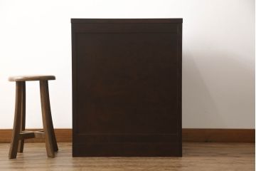 中古　美品　北海道民芸家具　直線的なフォルムとシックな色合いが美しいサイドチェスト(引き出し、洋服タンス)(R-067683)
