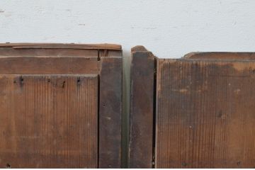 アンティーク建具　和モダンな空間作りにおすすめな横桟の板戸窓2枚セット(引き戸、格子戸、舞良戸)(R-067689)