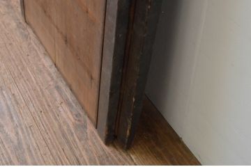 アンティーク建具　和モダンな空間作りにおすすめな横桟の板戸窓2枚セット(引き戸、格子戸、舞良戸)(R-067689)