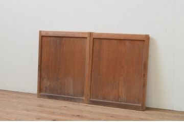 アンティーク建具　温かみのある木味が魅力の板戸窓2枚セット(引き戸)(R-067696)