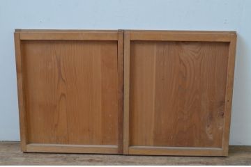 アンティーク建具　温かみのある木味が魅力の板戸窓2枚セット(引き戸)(R-067696)