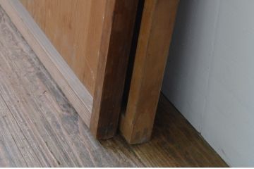 アンティーク建具　温かみのある木味が魅力の板戸窓2枚セット(引き戸)(R-067696)