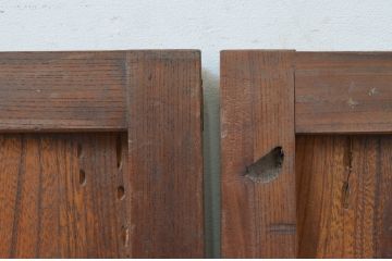 アンティーク建具　総欅(ケヤキ)材　落ち着いた和の空間を演出する板戸窓2枚セット(引き戸)(R-067697)