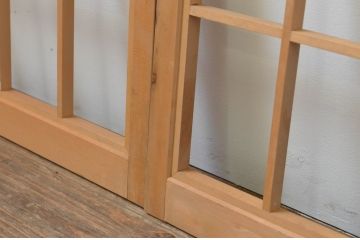 アンティーク建具　シンプルなデザインでお部屋に合わせやすい横長障子窓4枚セット(障子戸、格子戸、引き戸)(R-067720)