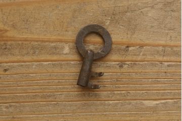 和製アンティーク　激レア　希少!!　総桐材　漆塗り　小箪笥より小さな庄内豆箪笥(枕箪笥、庄内箪笥、時代箪笥、整理タンス、収納タンス、和たんす、卓上収納、小物収納、サイドチェスト、引き出し)(R-067739)