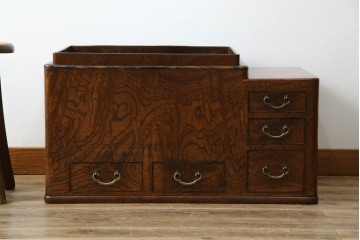 和製アンティーク　総欅(ケヤキ)材　和の趣漂う杢目の素晴らしい長火鉢　(R-067741)