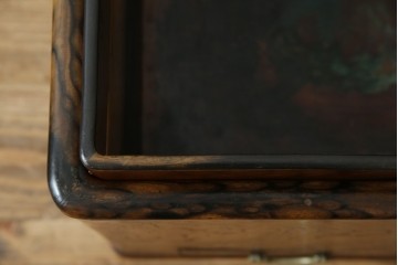 和製アンティーク　総欅(ケヤキ)材　和の趣漂う杢目の素晴らしい長火鉢　(R-067741)