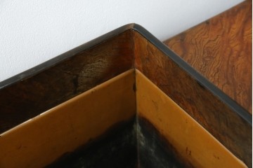 和製アンティーク　総欅(ケヤキ)材　和の趣漂う杢目の素晴らしい長火鉢　(R-067741)