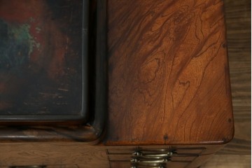 和製アンティーク　総欅(ケヤキ)材　和の趣漂う杢目の素晴らしい長火鉢　(R-067741)