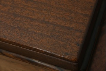 和製アンティーク　総欅(ケヤキ)材　和の趣漂う杢目の素晴らしい長火鉢　(R-067741)