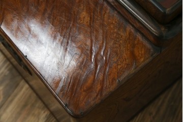 和製アンティーク　総欅(ケヤキ)材　和の趣漂う杢目の素晴らしい長火鉢　(R-067741)