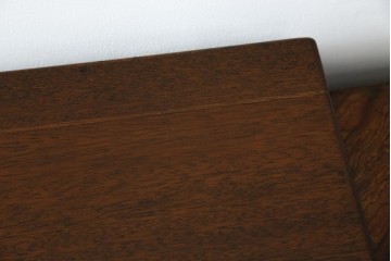 和製アンティーク　総欅(ケヤキ)材　和の趣漂う杢目の素晴らしい長火鉢　(R-067741)