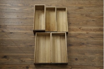 和製アンティーク　総欅(ケヤキ)材　和の趣漂う杢目の素晴らしい長火鉢　(R-067741)