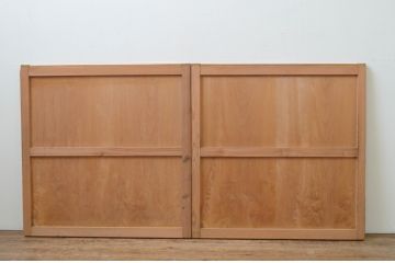 アンティーク建具　杉材　落ち着いた和の空間を演出する板戸窓2枚セット(引き戸)(R-067762)