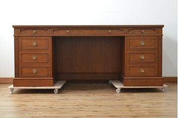 中古　DREXEL HERITAGE(ドレクセルヘリテイジ)　Triune(トライユン)　585-107　高級感溢れる上品な佇まいが美しいオーダー両袖机(プレジデントデスク、ニーホールデスク、ワークデスク、オフィスデスク、在宅用、在宅ワーク用)(定価約140万円)(R-067765)
