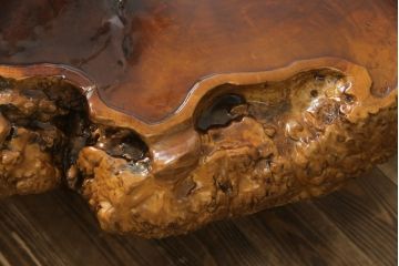和製ビンテージ　花梨(カリン)材　大振り!!　極厚天板9cm!!　堂々とした威厳あふれる佇まいが魅力的な1枚板座卓(センターテーブル、ローテーブル、ヴィンテージ、一枚板)(R-067767)