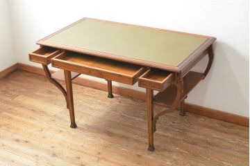 中古　イタリア高級家具　メデア(Medea)　アールヌーボー様式の優美なデザインが魅力のレザートップデスク(アールヌーヴォー、ワークデスク、机、テーブル、作業台、在宅用、在宅ワーク用)(R-067768)