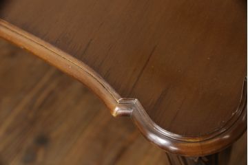 中古　美品　カリモク家具(karimoku)　domani(ドマーニ)　Louis(ルイ)XVシリーズ　優雅な佇まいが魅力的なダイニングテーブル(食卓、6人掛け、8人掛け)(定価約55万円)(R-067769)