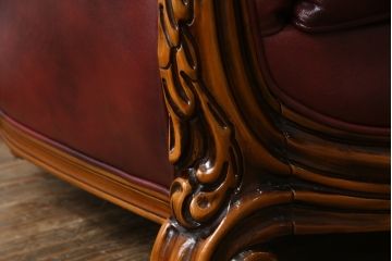 中古　イタリア高級家具　本革　貝殻のようなシェルバックのデザインがお洒落な1人掛けレザーソファ(ラウンジチェア、アームソファ、一人掛けソファ、パーソナルチェア)(R-067770)