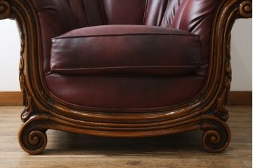 中古　イタリア高級家具　本革　貝殻のようなシェルバックのデザインがお洒落な1人掛けレザーソファ(ラウンジチェア、アームソファ、一人掛けソファ、パーソナルチェア)(R-067771)